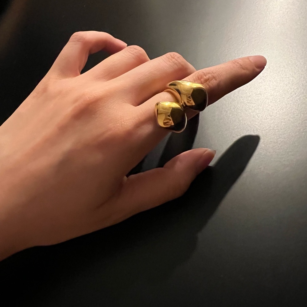 Japanese local fashion jewelry